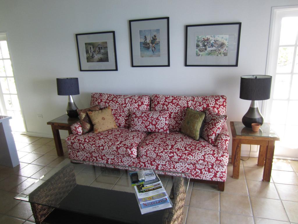 Fort Recovery Villa Suites Hotel Freshwater Pond Rum bild