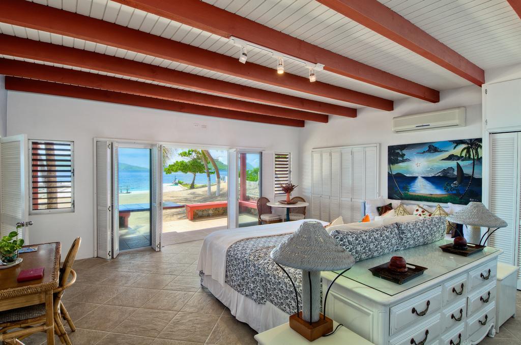 Fort Recovery Villa Suites Hotel Freshwater Pond Rum bild